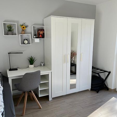 Neu Sanierte Wohnung Fuer 2-4 P Eschwege Luaran gambar