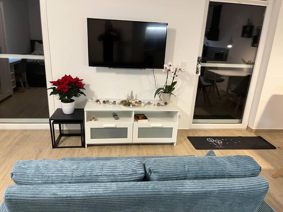 Neu Sanierte Wohnung Fuer 2-4 P Eschwege Luaran gambar