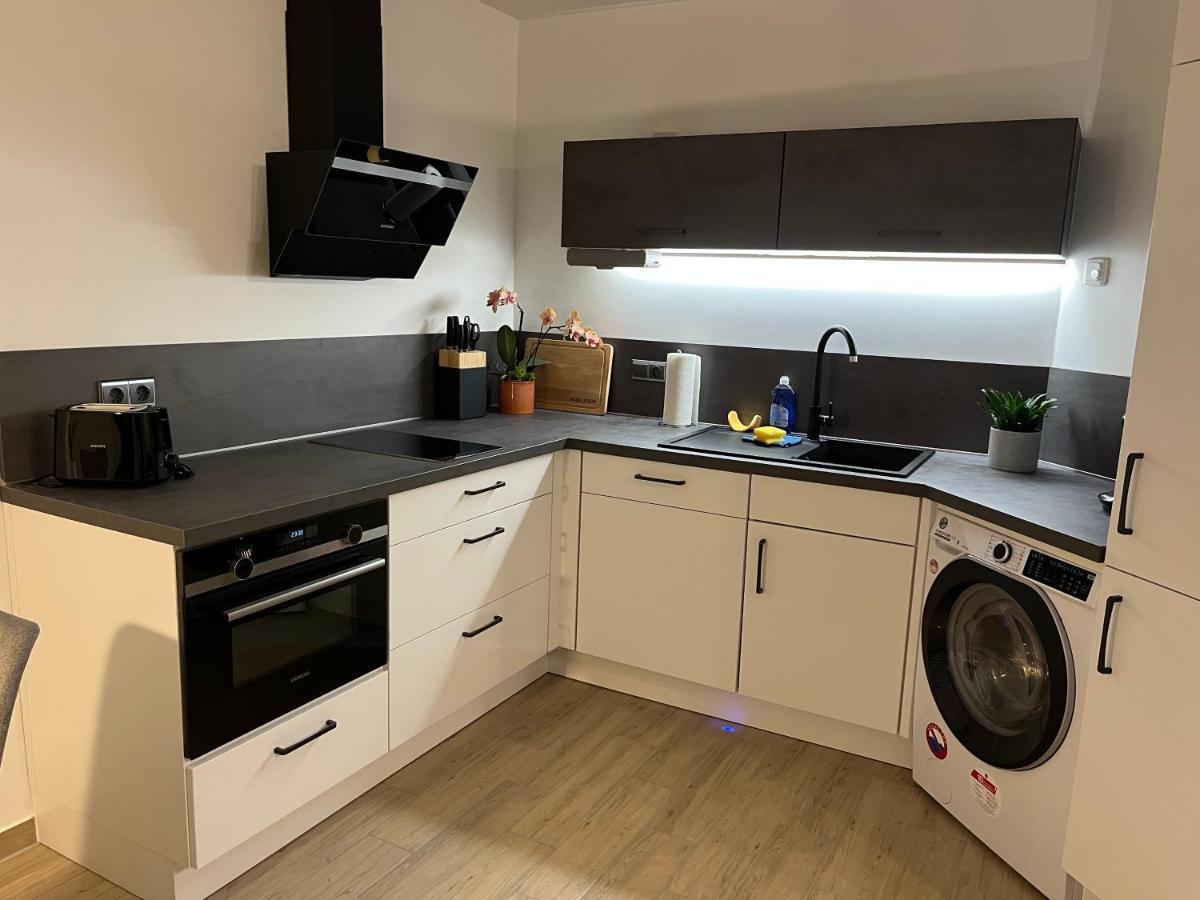 Neu Sanierte Wohnung Fuer 2-4 P Eschwege Luaran gambar