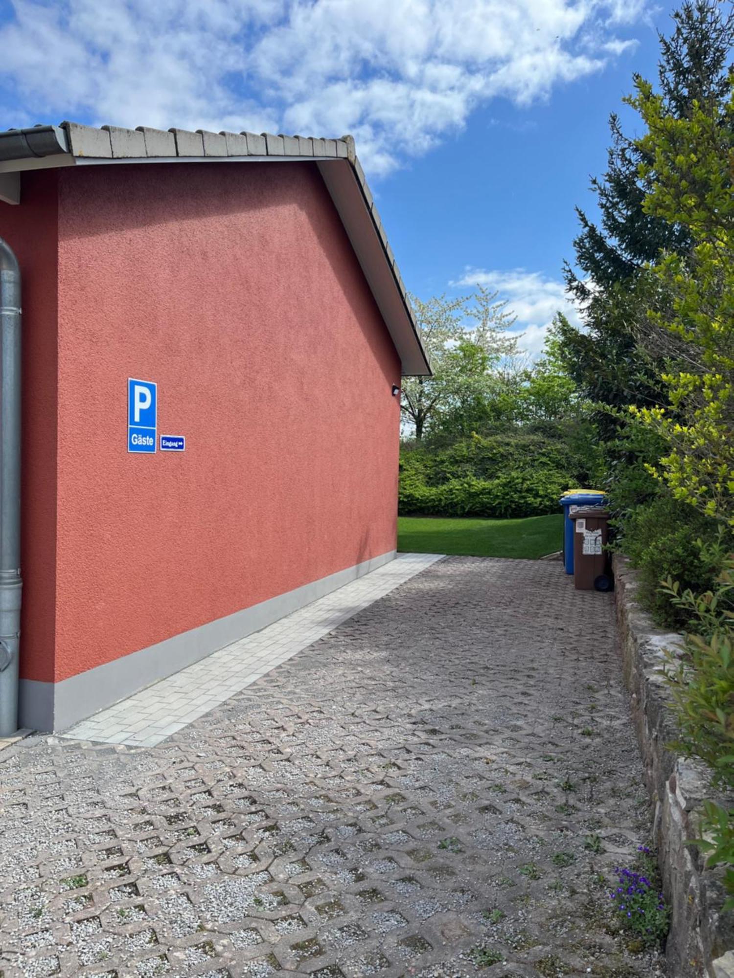 Neu Sanierte Wohnung Fuer 2-4 P Eschwege Luaran gambar