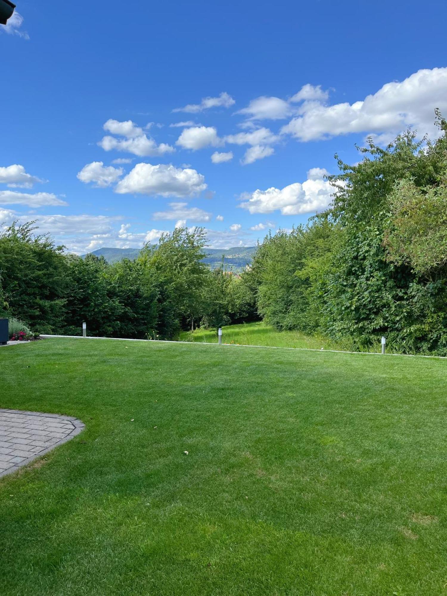 Neu Sanierte Wohnung Fuer 2-4 P Eschwege Luaran gambar