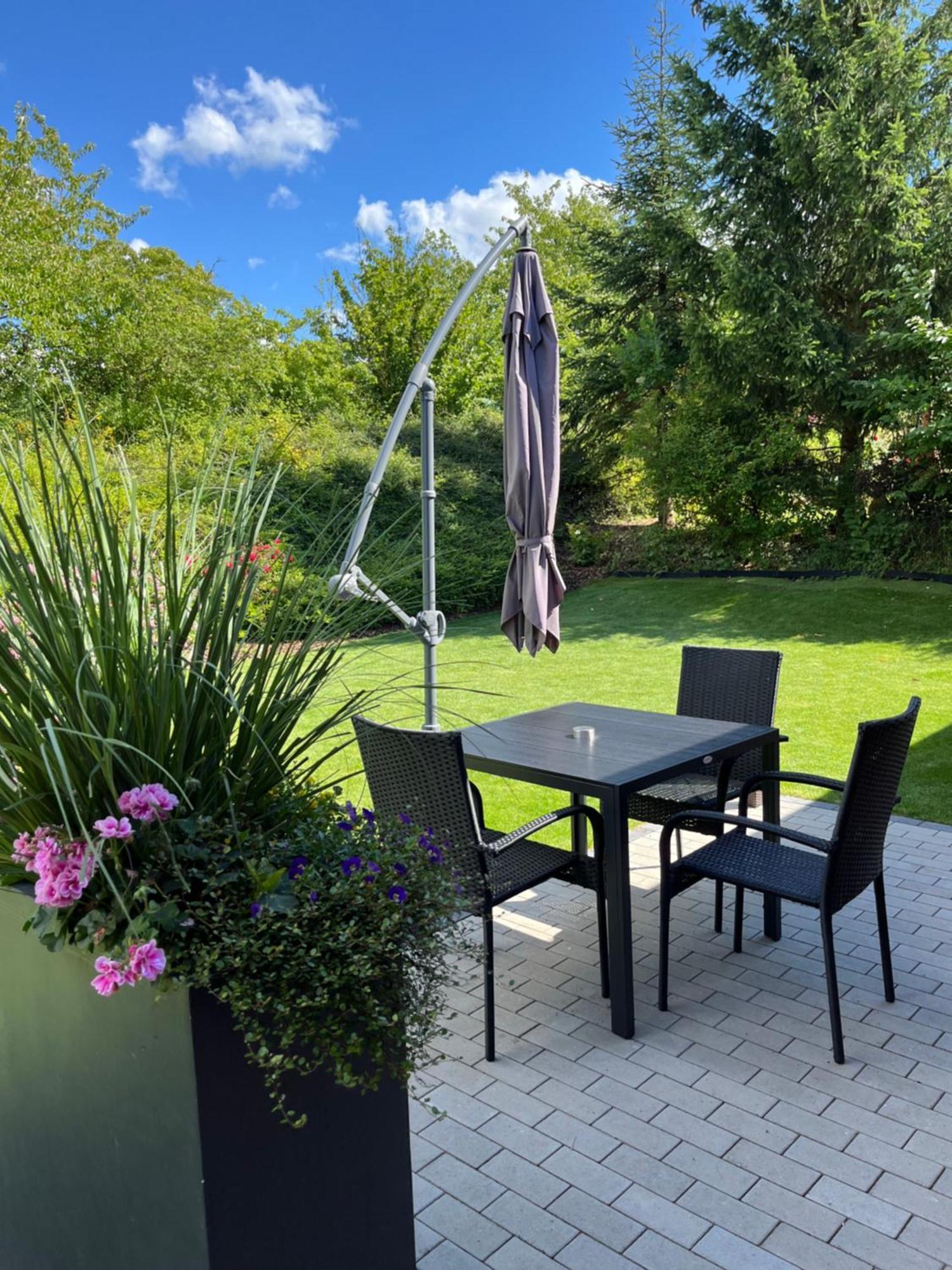 Neu Sanierte Wohnung Fuer 2-4 P Eschwege Luaran gambar
